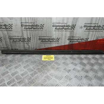 Γλύστρα Παραθύρου Εμπρός Αριστερά Isuzu D-Max 2003-2012 (Εξοτερική)