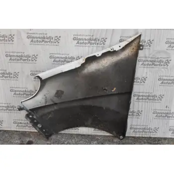 Φτερό Δεξι Opel Vivaro 2002-2006