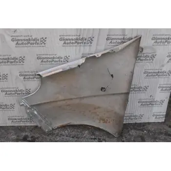 Φτερό Δεξι Opel Vivaro 2002-2006