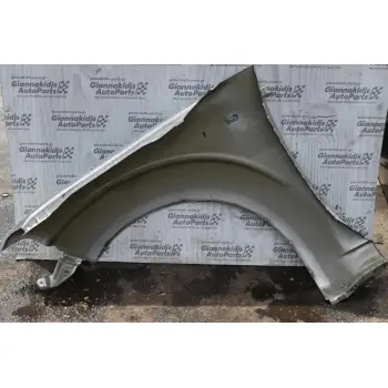 Φτερό Δεξι Nissan Navara D40 2005-2010