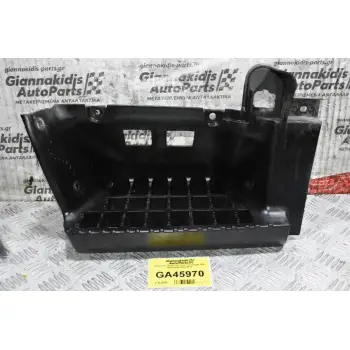 Σκαλοπάτι Καμπίνας Δεξί Isuzu NQR NPR NHR NKR 1995-2015