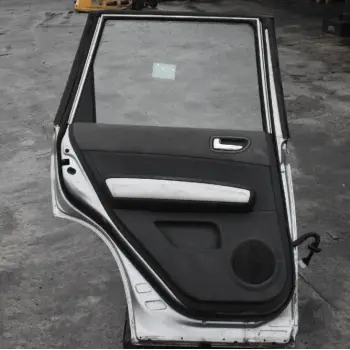 Πόρτα Nissan X-Trail 2002-2008 Πισω Αριστερη