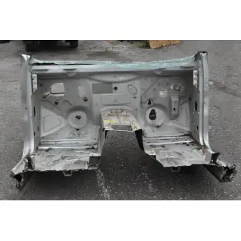Θολοι Volkswagen Amarok 2005-2015(Μαρσπιές - Τροπέτο- Θολος ) Μπορει να κοπει οπου χρειαστει