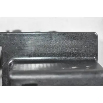 Θήκη Ρελέ Εσωτερική Volkswagen Amarok 2010-2018 2H0937503B (Γνήσια)