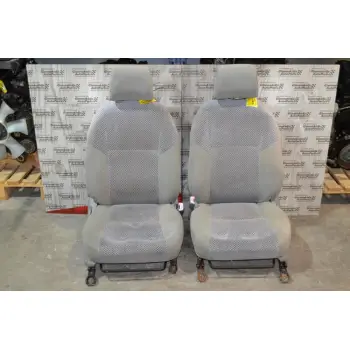 Καθίσματα (Σέτ Αριστερό-Δεξί) Toyota Hilux KUN 2005-2015
