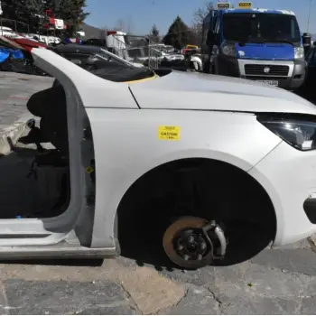 Μούρη Κομπλέ Peugeot 308 1.6 9H05 2013-2019