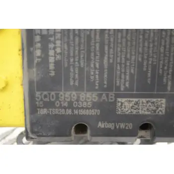 Πλακέτα / Εγκέφαλος Αερόσακων Volkswagen Golf Tiguan Passat Touran Jetta Caddy 2012-2021 5Q0959655AB (Audi A3 S3 Q2 Q3 TT RS3 / Skoda Octavia SuperB / Seat Leon Tarraco)
