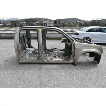 Καμπίνα Για Ανταλακτικά Isuzu D-Max 2002-2012 (Ουρανός - Μαρσπιέδες - Τροπέτο-Θολος-Κολονα) Μπορει να κοπει οπου χρειαστει