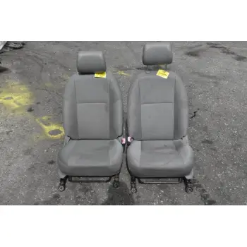 Καθίσματα (Σέτ Αριστερό-Δεξί) Toyota Hilux KUN 2005-2015