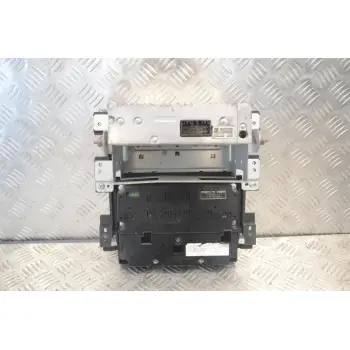 Ραδιο CD / Χειριστήριο Κλιματισμού Suzuki Grand Vitara 2005-2012 39510-64J0 39510-65J81 FF011148A