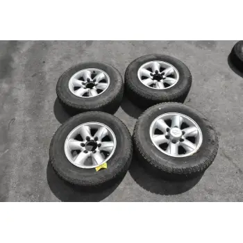 Ζαντολάστιχα Nissan Terrano 1998-2005 235/70/16 Λαστιχα 2020