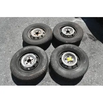 Ζαντολάστιχα Iveco Daily 1998-2015  215/70/R15 DOT2023