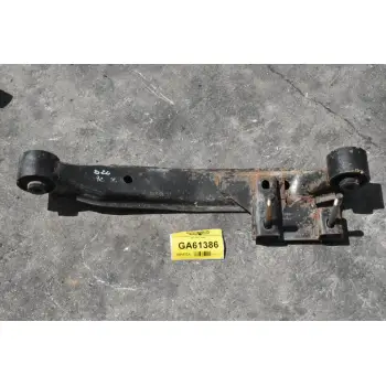 Βαση Διαφορικου Μπροστά Nissan Navara D22 2001-2005