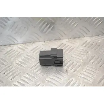 Ρελέ Βεντιλατέρ Nissan Qashqai J11 HR16 MR20 K9K R9M 2013-2020 25230-9F915 (4 Pins)