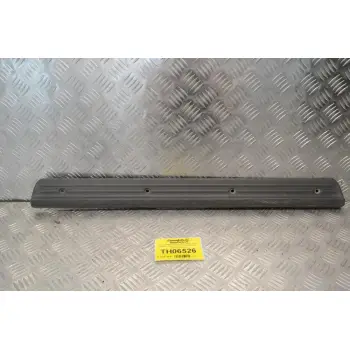 Κάλυμμα Μαρσπιέ Mitsubishi Pajero Sport 1998-2007 MR227571 (εσωτερικό, Μπροστά αριστερή πόρτα )