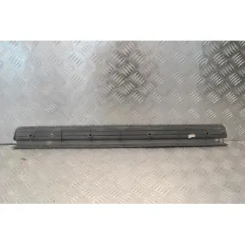 Κάλυμμα Μαρσπιέ Mitsubishi Pajero Sport 1998-2007 MR227571 (εσωτερικό, Μπροστά αριστερή πόρτα )