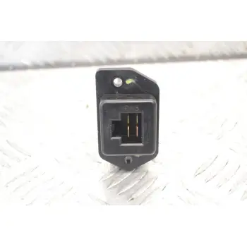 Αντίσταση Αέρα Nissan Patrol Y61 2002-2008 C010A6A09 (4 Pins)