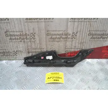 Πλαστικό Κάλυμμα Πόρτας Πίσω Δεξιά Toyota Hilux GUN125L 2015-2020