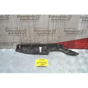 Πλαστικό Κάλυμμα Πόρτας Επρός Αριστερά Toyota Hilux GUN125L 2015-2020