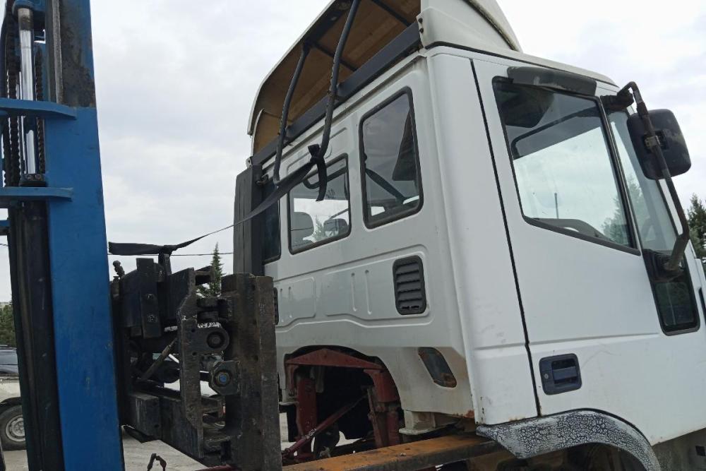 Καμπινα Iveco 75E14 2003-2007