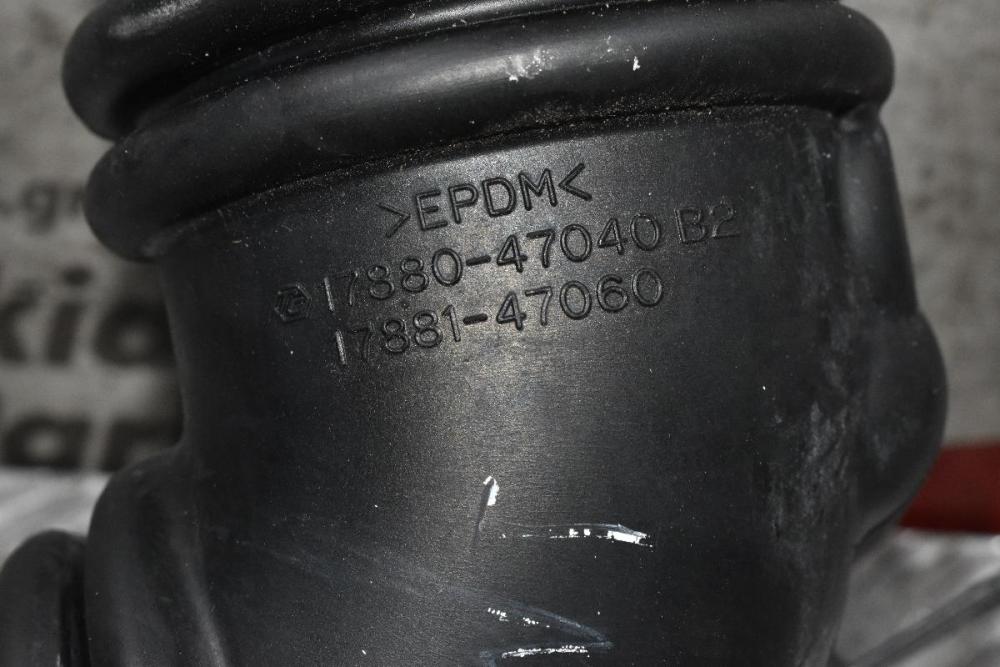 Κολάρο Εισαγωγής Toyota Auris / Yaris 1NR 1.3 2008-2015 17880-47040B2 17881-47060