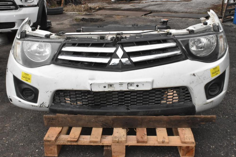 Μουρη Mitsubishi L200 KB4 2006-2010 (Φαναρι,προφυλακτηρας,μετωπη,μασκα)
