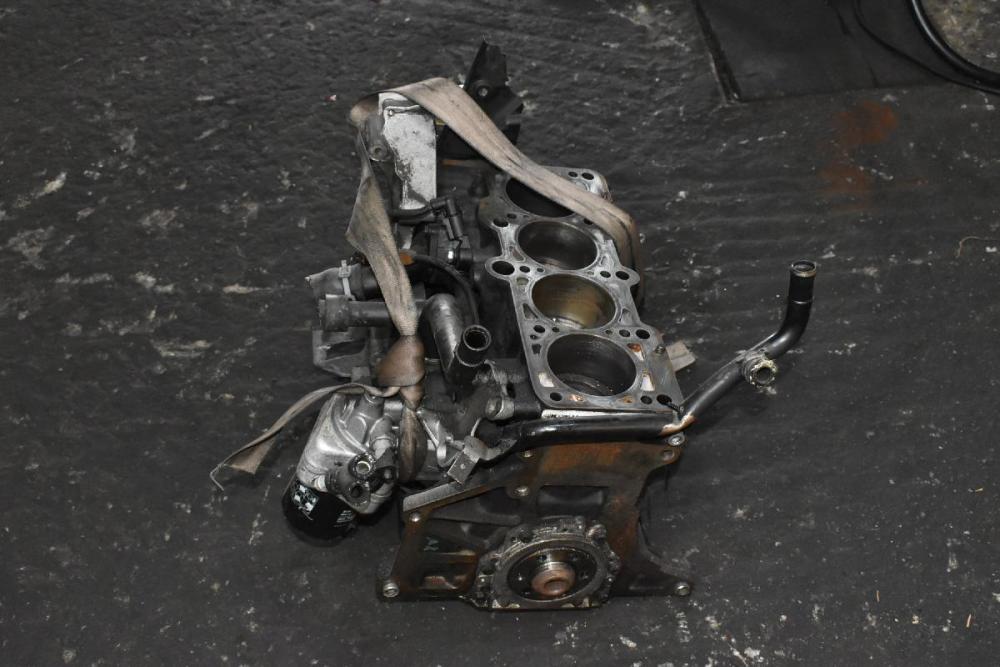 Κορμός - Μπλόκ Κινητήρα Volkswagen T5 2.0 AXA 013937 (STD) (Γεμάτος)