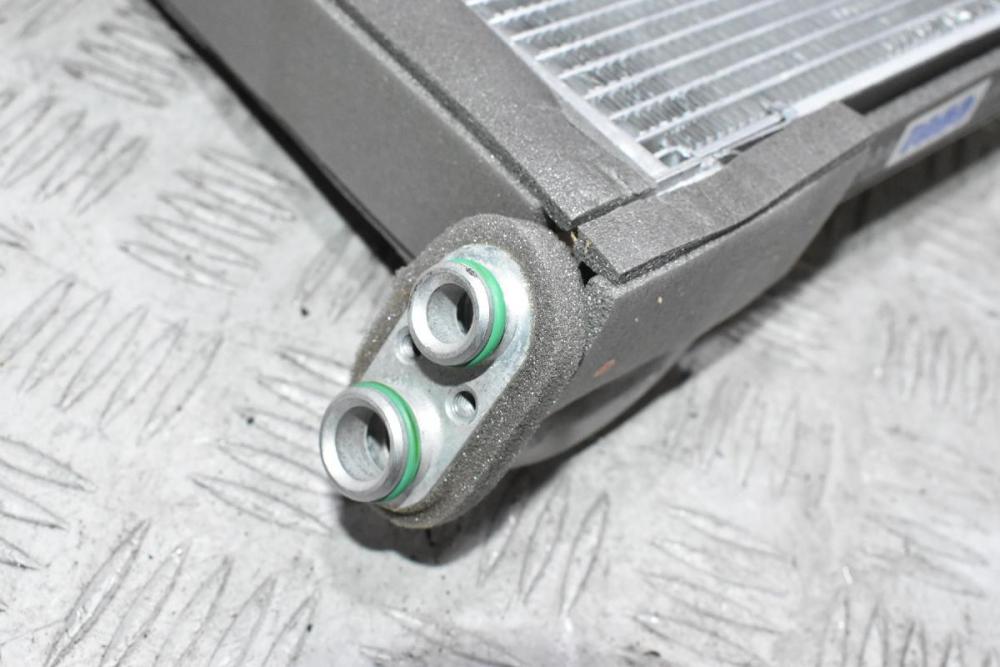 Ψυγείο Καλοριφέρ Hilux KUN 2005-2010 (Corolla 2008-2013) 88501-0K121