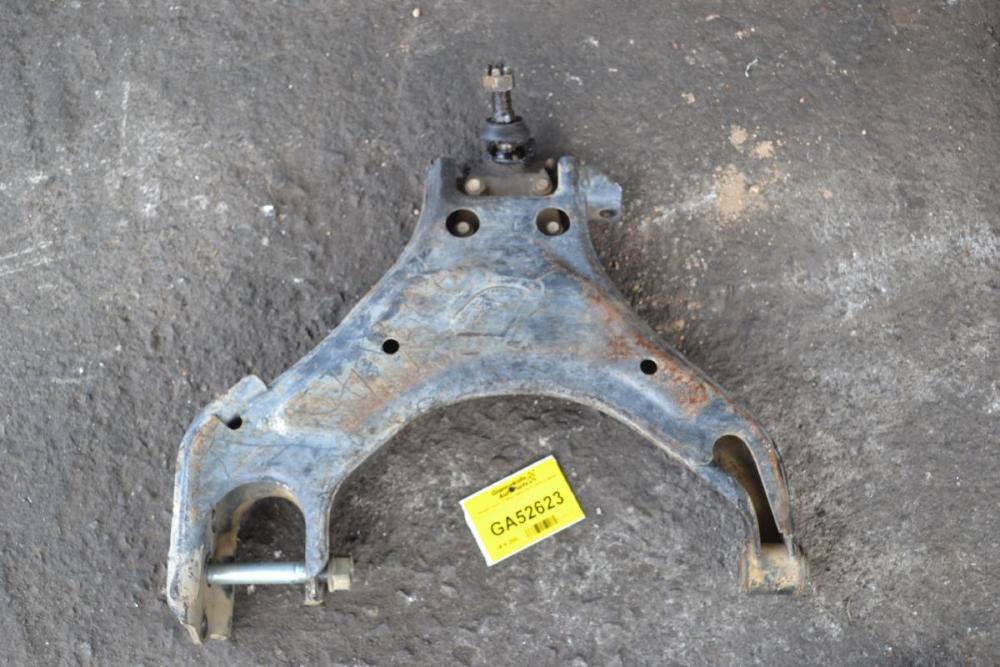 Ψαλίδι Isuzu D-Max 2002-2012 (Κάτω Δεξί)