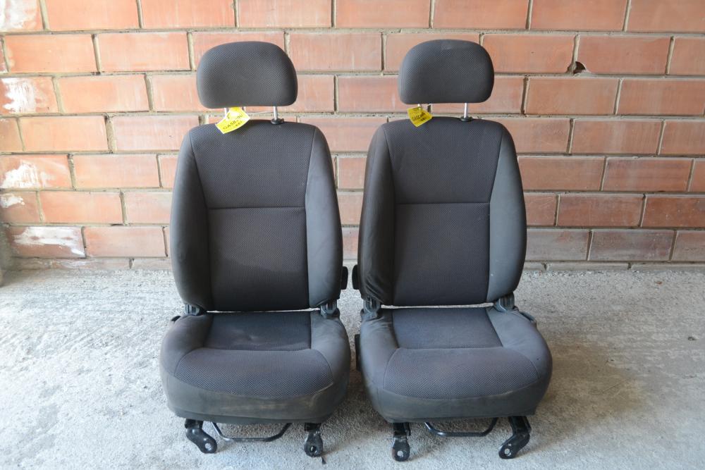 Κάθισματα Αριστερό- Δεξι Σετ Isuzu D-Max 2002-2012