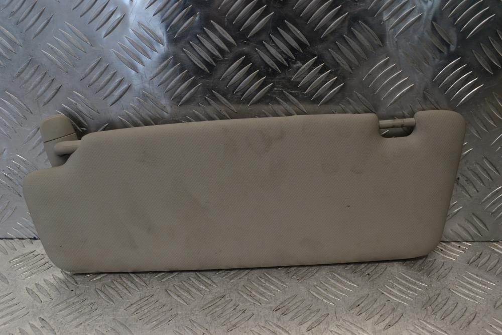 Σκιάδιο - Σκιαστρό Audi A4 2007-2017 8K0857552 (Συνοδηγού)